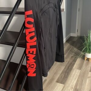 Disney x Lululemon Define Jacket - Size 2